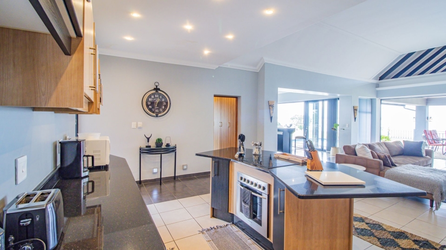 3 Bedroom Property for Sale in Oranjeville Free State